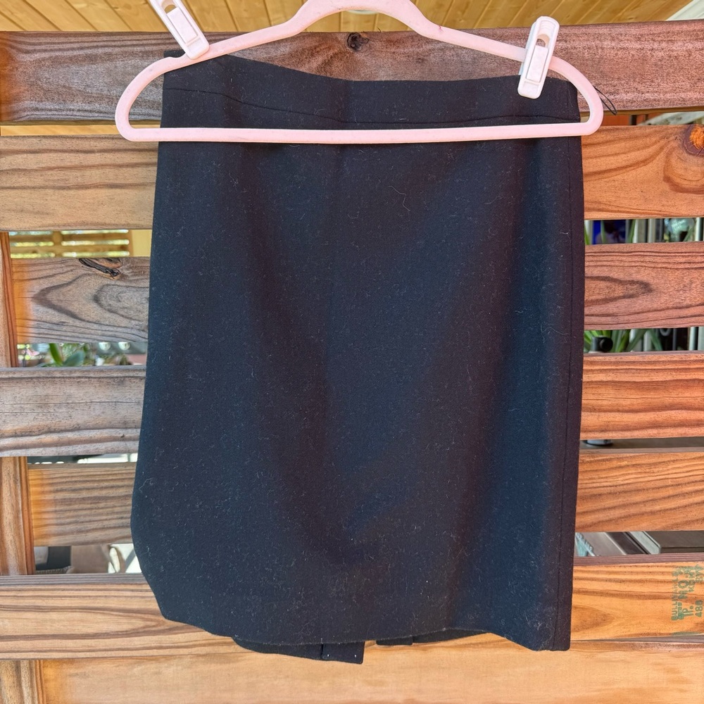 J.Crew Wool Pencil Skirt Women’s Size 4 Black Lined Office Career Wear